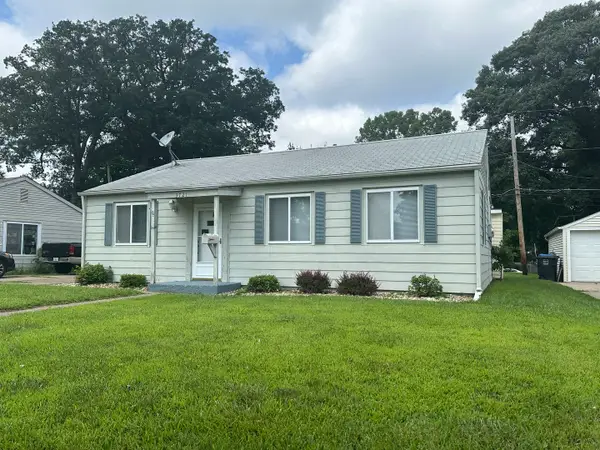 3721 13th Avenue, Moline, IL 61265