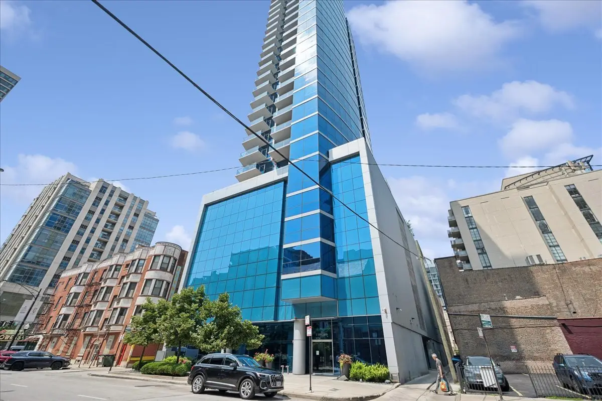 110 W Superior Street #1003, Chicago, IL 60654 - #1