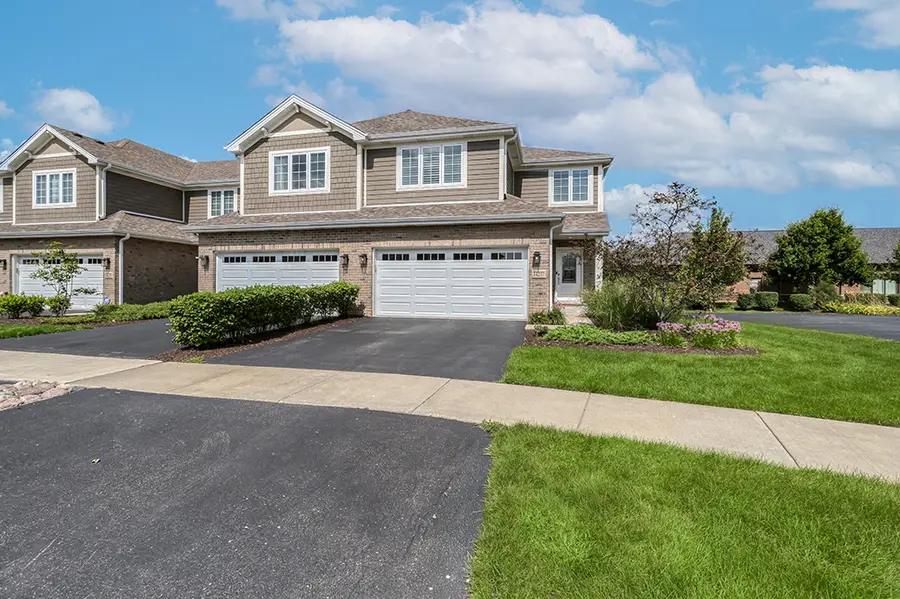 14277 Lacey Drive, Lemont, IL 60439 - #2