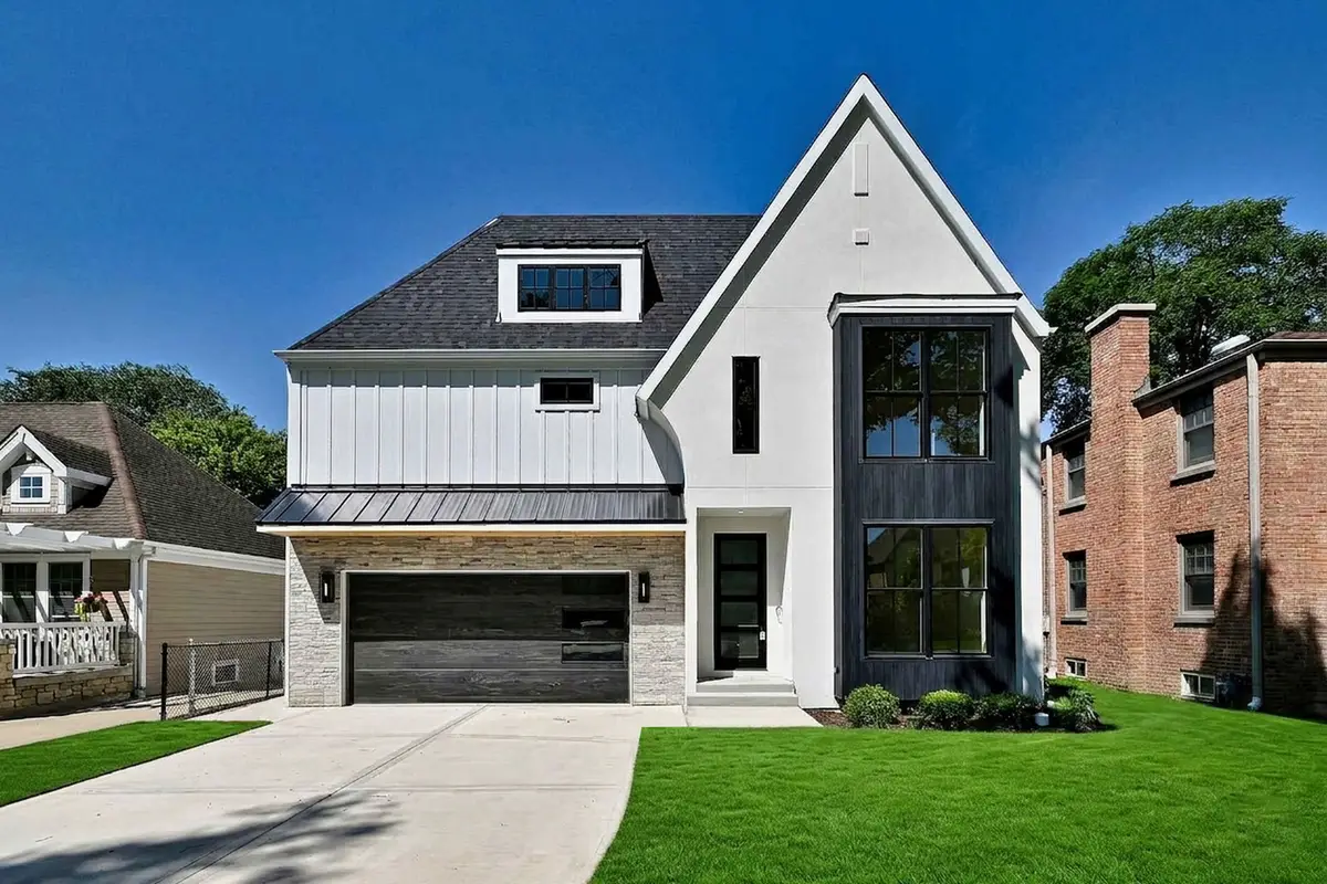 680 S Bryan Street, Elmhurst, IL 60126 - #1