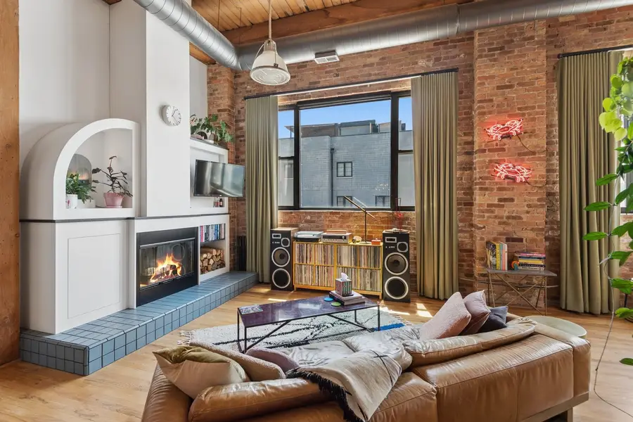 2401 W Ohio Street #34, Chicago, IL 60612 - #3