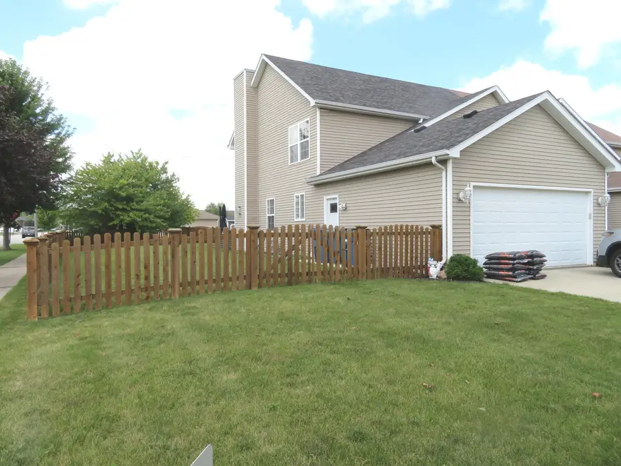 2024 Mountain Road, Morris, IL 60450 - #3