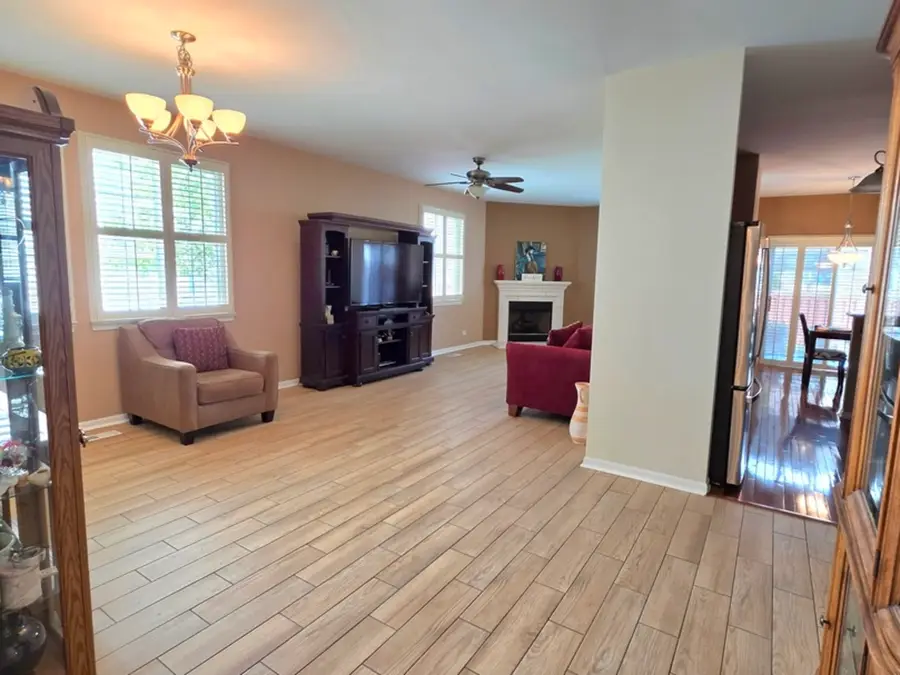 8211 Tremont Lane, Joliet, IL 60431 - #2