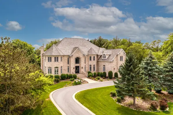 3613 Crestview Drive, Long Grove, IL 60047