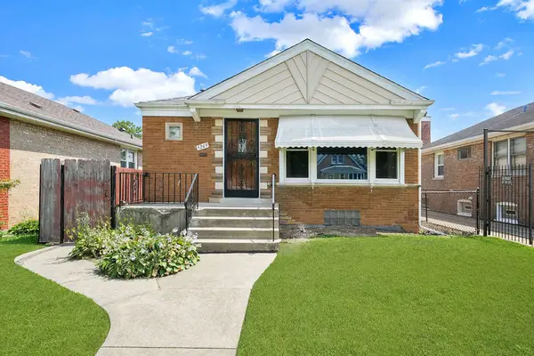 5249 S Ridgeway Avenue, Chicago, IL 60632
