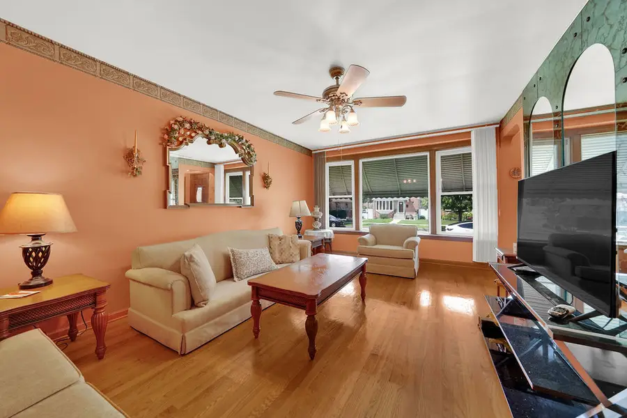 5249 S Ridgeway Avenue, Chicago, IL 60632 - #3