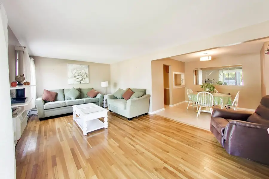 9518 Dee Road #1E, Des Plaines, IL 60016 - #3