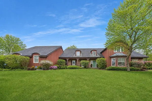 1135 Buttonwood Lane, Northbrook, IL 60062