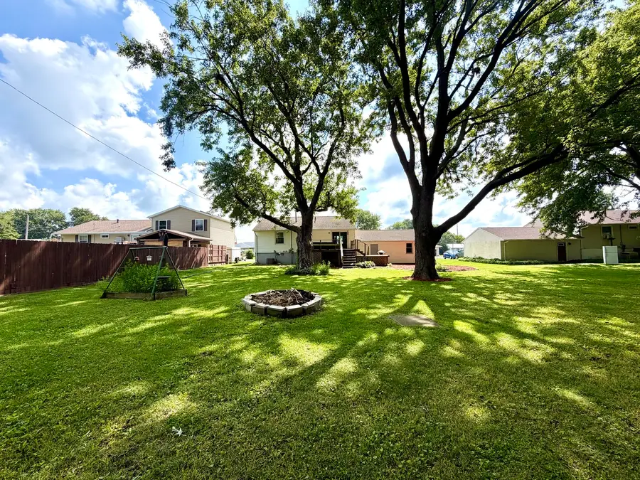 403 S Postlewaite Street, Alexis, IL 61412 - #2