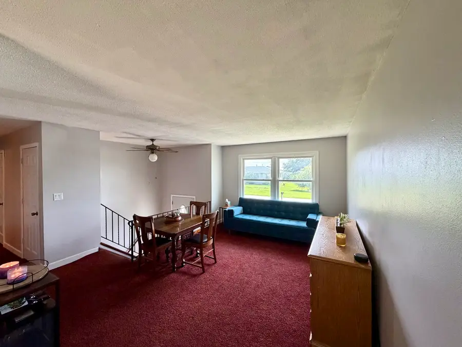 403 S Postlewaite Street, Alexis, IL 61412 - #3