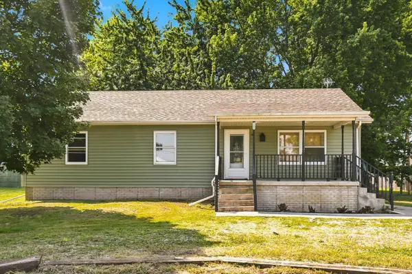 245 First Street, Charlotte, IA 52731