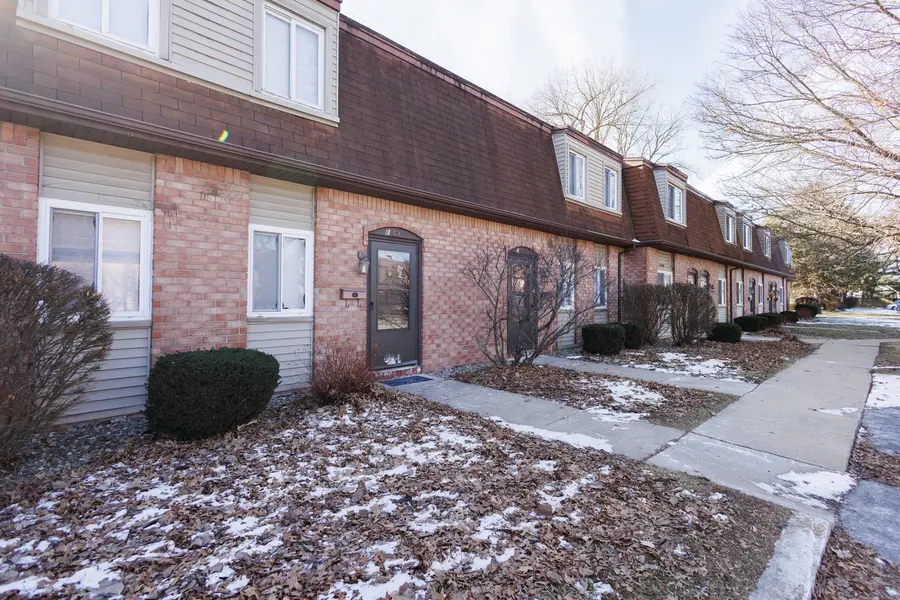 1119 S Curtis Avenue #E51, Kankakee, IL 60901 - #2
