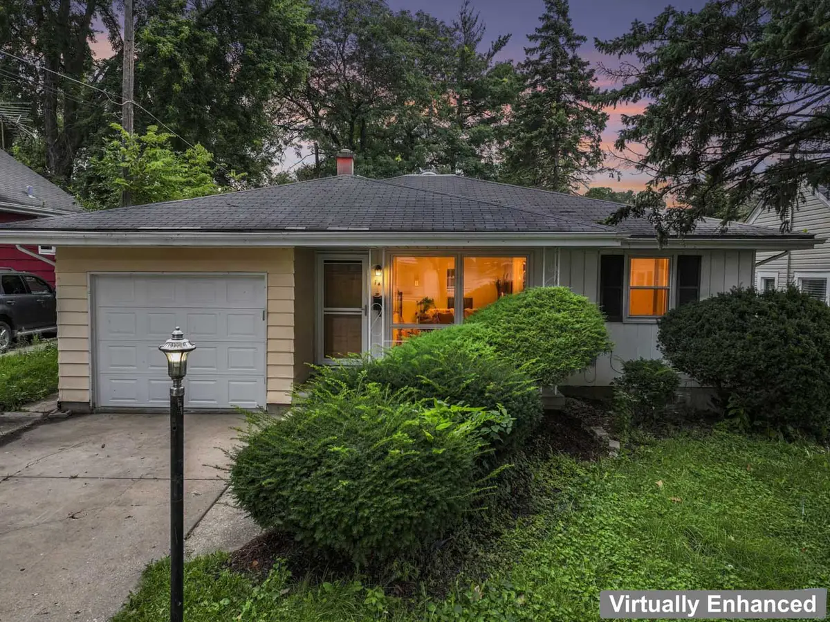 746 Schomer Avenue, Aurora, IL 60505 - #1