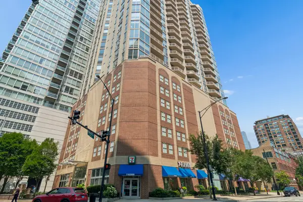 645 N Kingsbury Street #2205, Chicago, IL 60610
