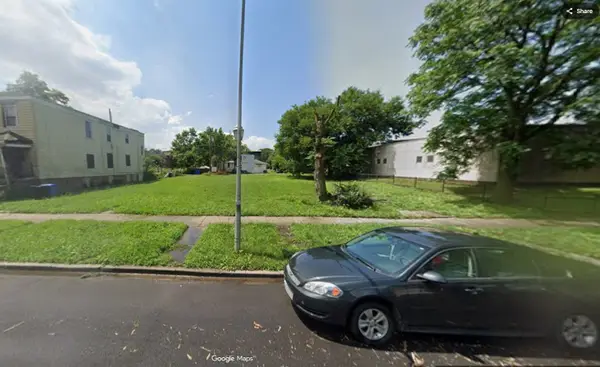 6914 S May Street, Chicago, IL 60621