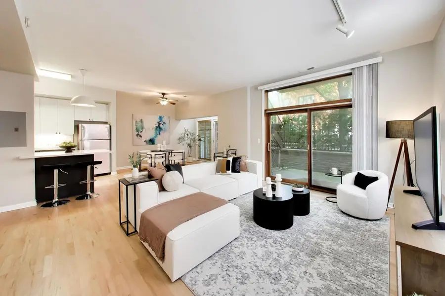 2545 N Racine Avenue #1, Chicago, IL 60614 - #3