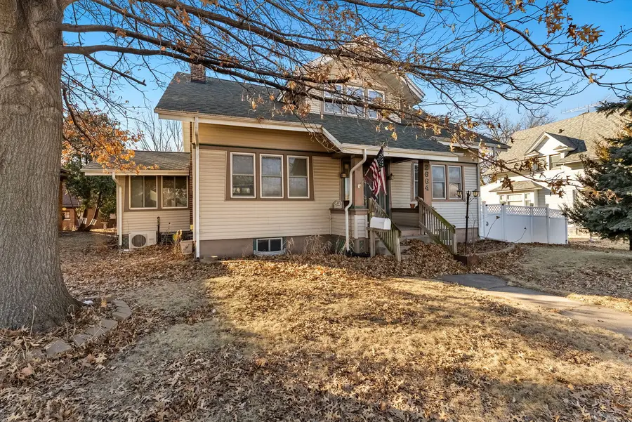 2664 Harrison Street, Davenport, IA 52806 - #3