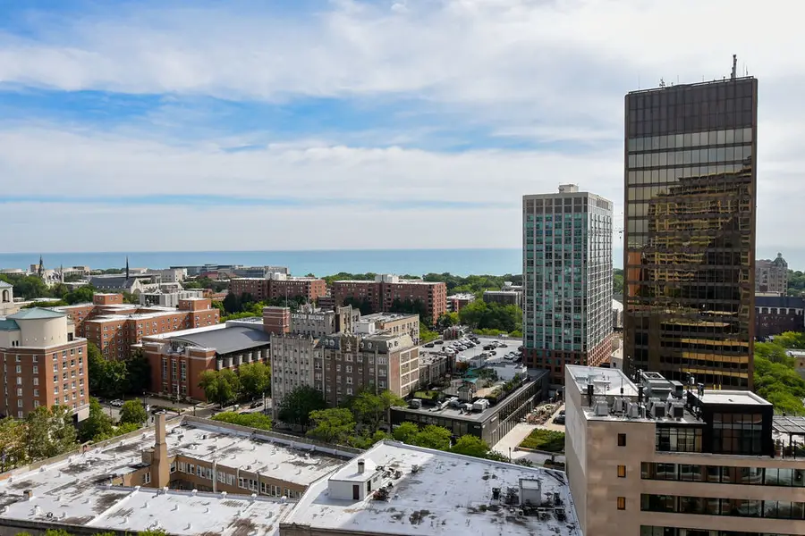 807 Davis Street #1610, Evanston, IL 60201 - #3
