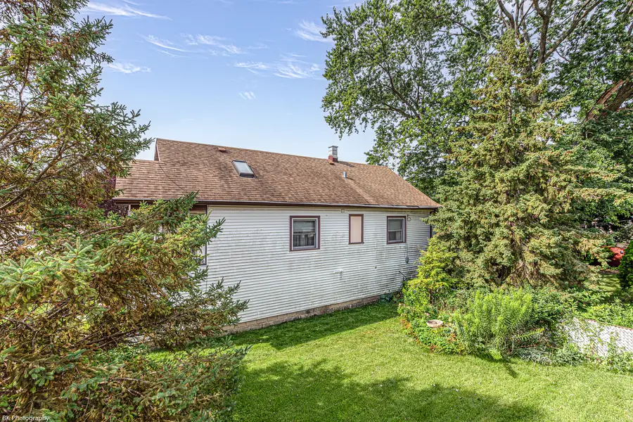 10230 S Turner Avenue, Evergreen Park, IL 60805 - #3