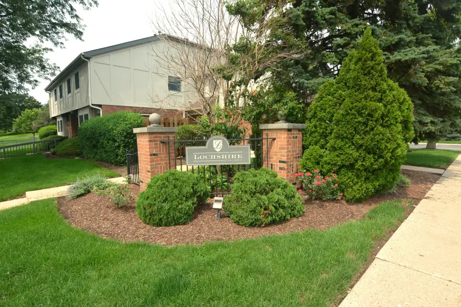 802 E Hillside Avenue, Barrington, IL 60010 - #3
