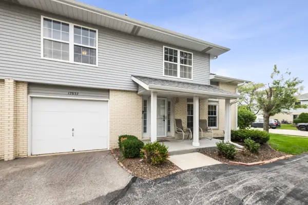 17037 East Circle Drive #17037, Tinley Park, IL 60477