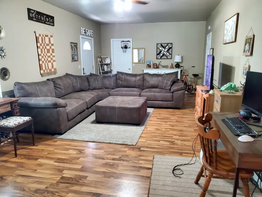 1116 N Gooding Street, Lasalle, IL 61301 - #2