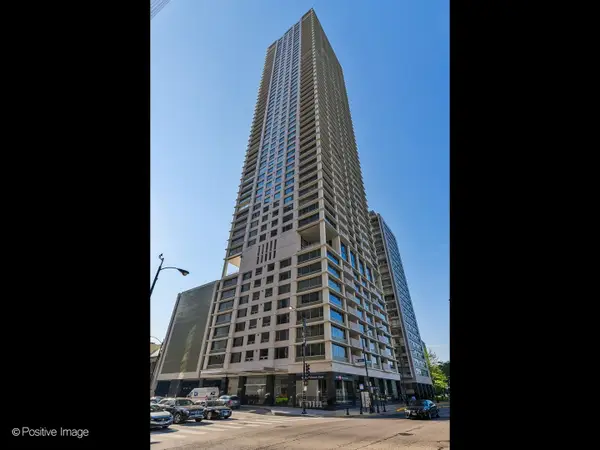 1000 N Lake Shore Plaza #44B, Chicago, IL 60611
