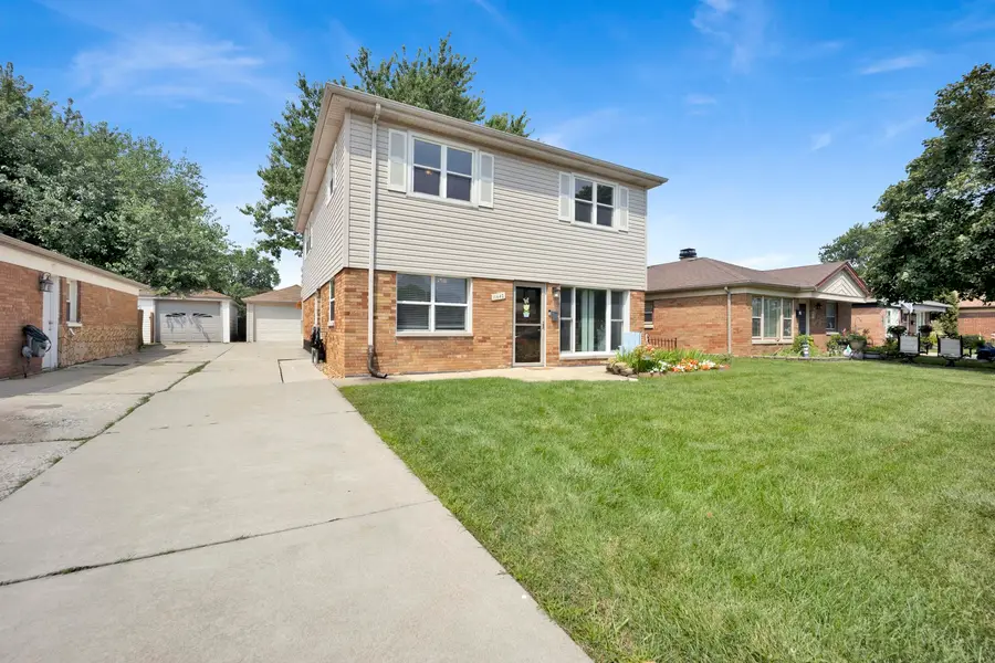 11642 S Meadow Lane Drive, Merrionette Park, IL 60803 - #3
