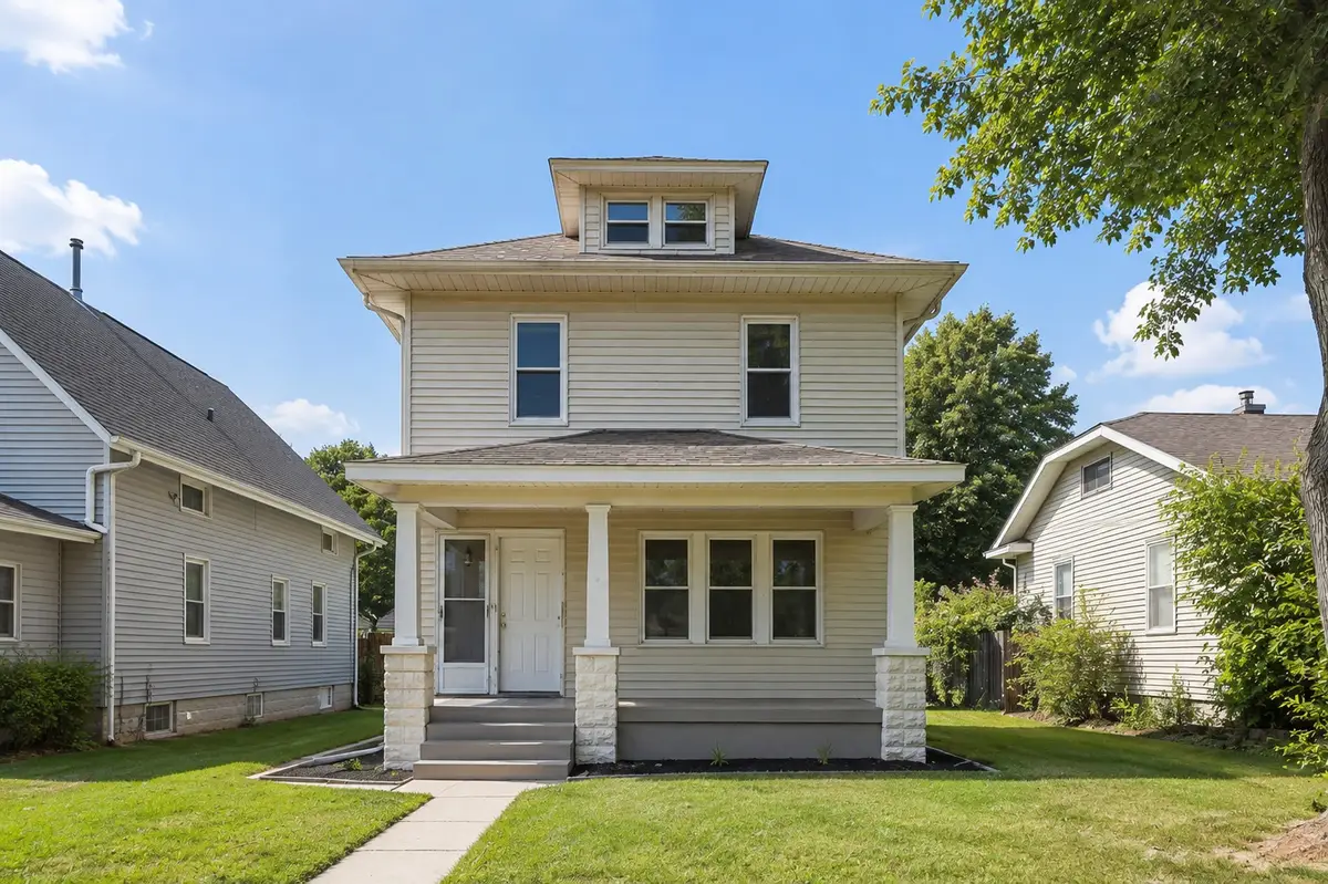174 16th Avenue, East Moline, IL 61244 - #1