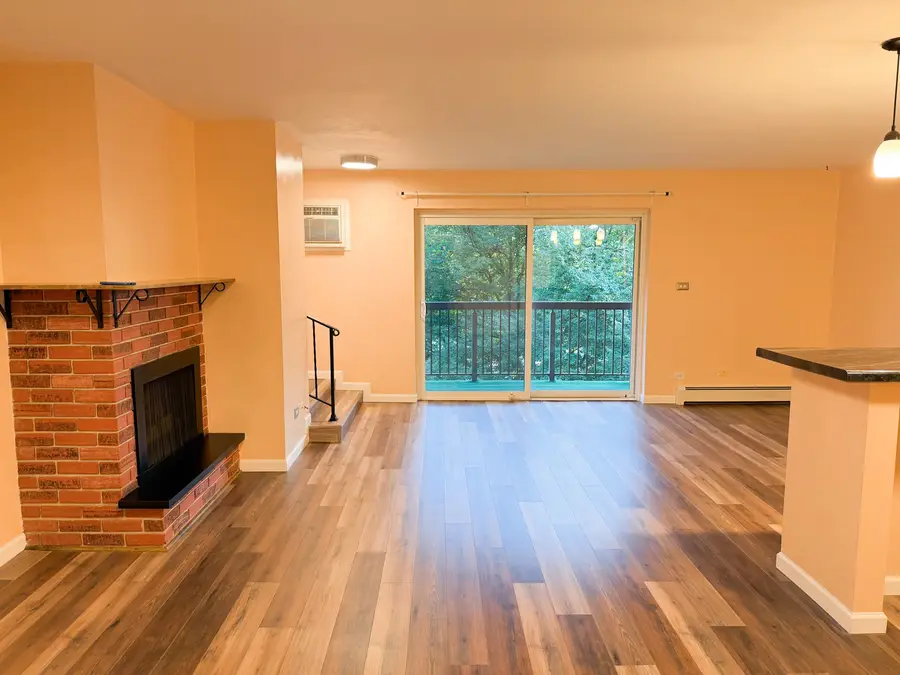 753 S Dwyer Avenue #E, Arlington Heights, IL 60005 - #2