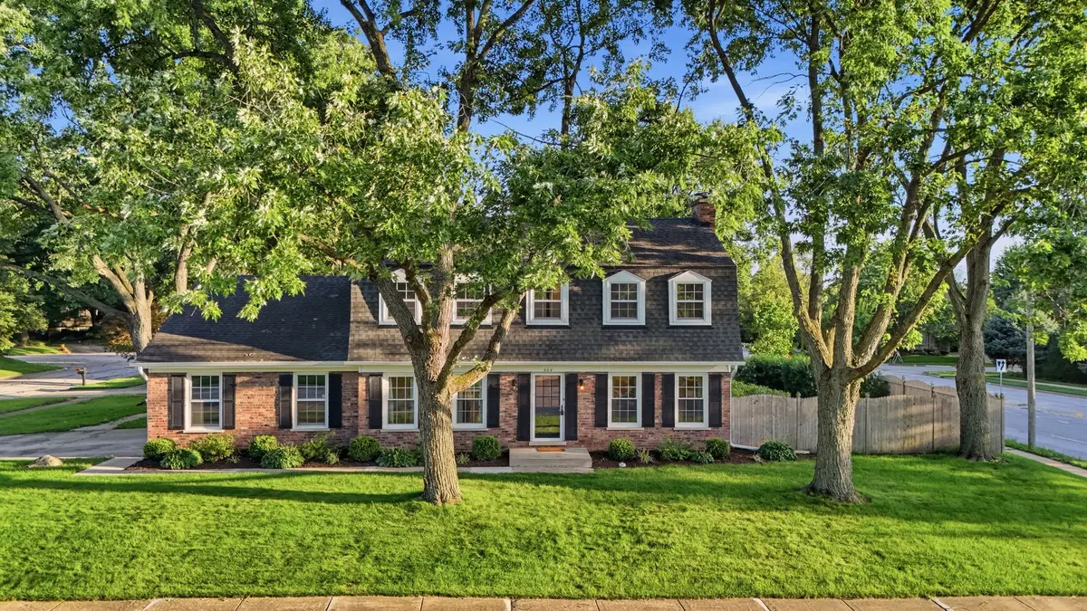 604 Timber Trail Drive, Naperville, IL 60565 - #1