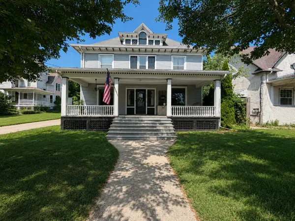 409 S Chestnut Street, Kewanee, IL 61443