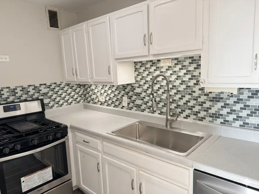 2211 S Stewart Avenue #6A, Lombard, IL 60148 - #2