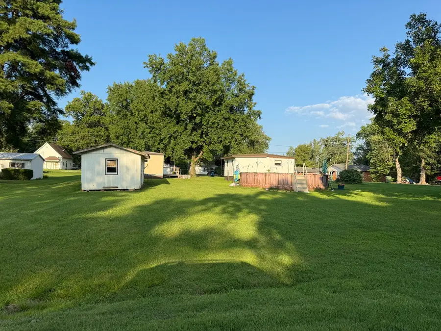 214 & 212 S Hickory Street, De Soto, IL 62924 - #2