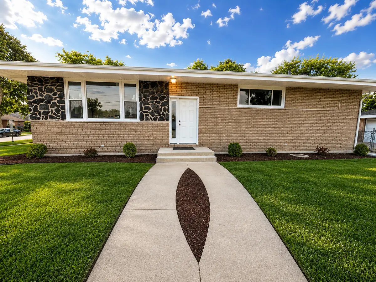 14800 La Salle Street, Dolton, IL 60419 - #1