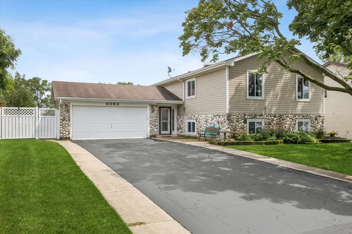 4093 Bayside Drive, Hanover Park, IL 60133 - #1