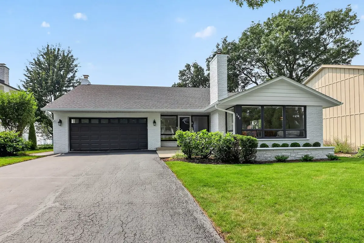 282 Stonegate Road, Clarendon Hills, IL 60514 - #1