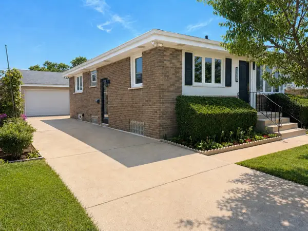 5009 N Ozark Avenue, Norridge, IL 60706