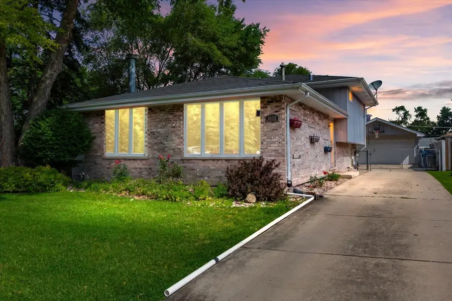5532 129th Street, Crestwood, IL 60418 - #2