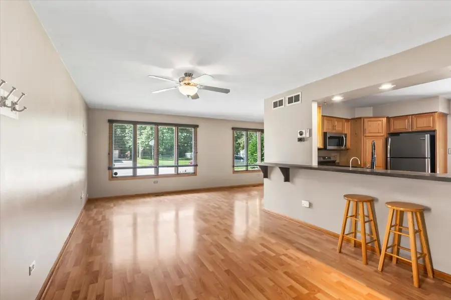 5532 129th Street, Crestwood, IL 60418 - #3