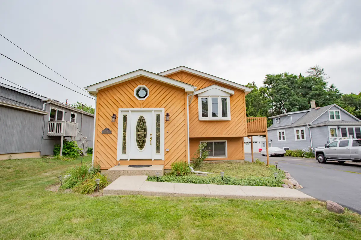 224 E Grand Avenue, Fox Lake, IL 60020 - #1