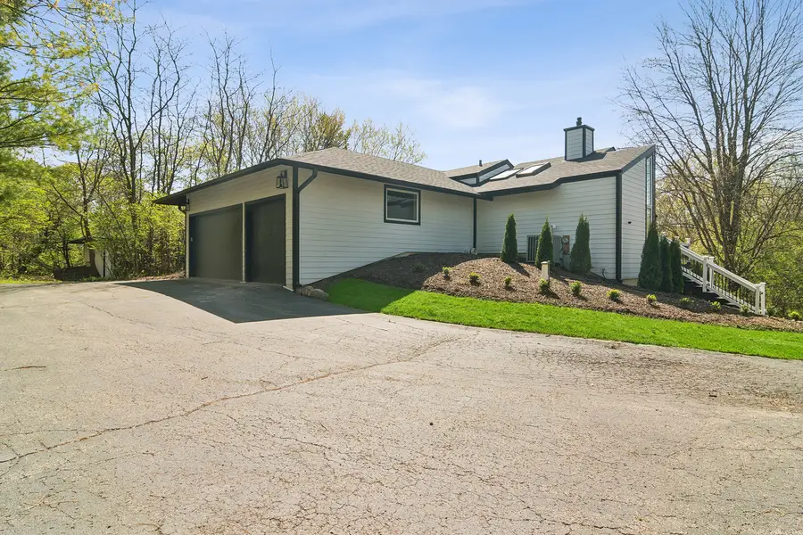 6739 Lakeridge Drive, Long Grove, IL 60047 - #3
