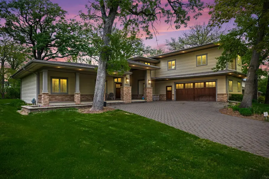 23W212 Blackcherry Lane, Glen Ellyn, IL 60137 - #2