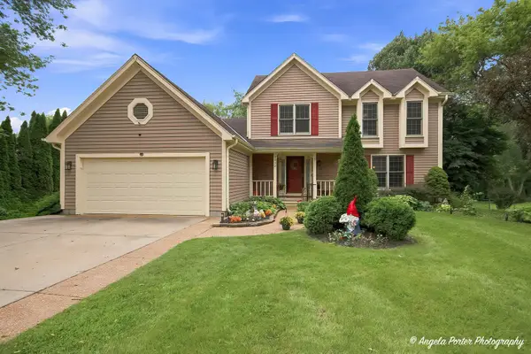 1813 Lakeview Street, Johnsburg, IL 60051