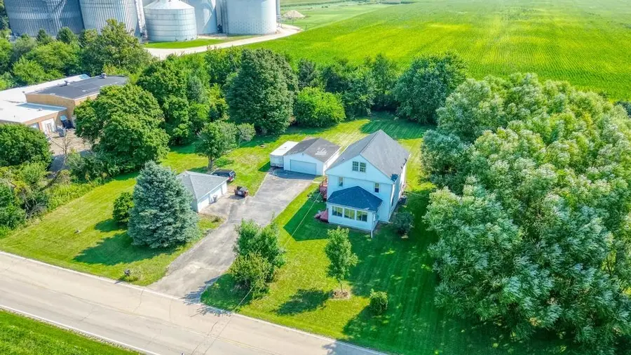 27564 Esmond Road, Esmond, IL 60129 - #2