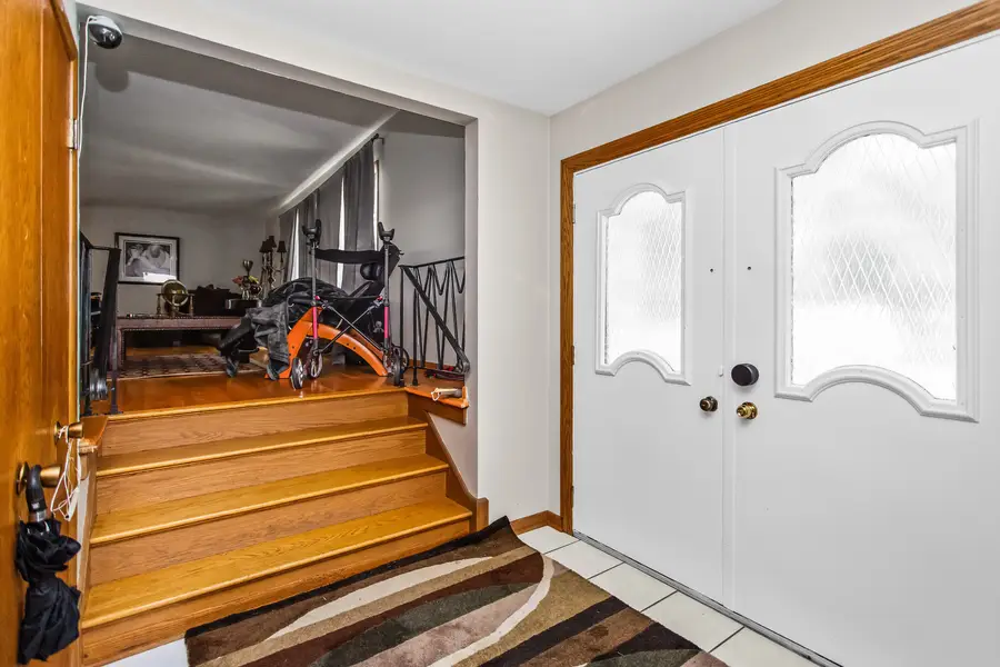 1525 Elm Street, Park Ridge, IL 60068 - #2