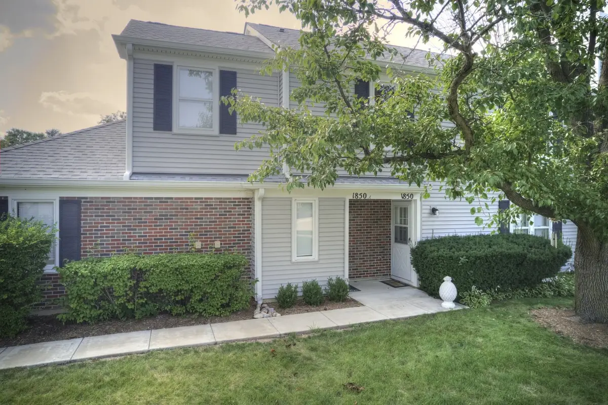 1850 Pebble Beach Circle, Elk Grove Village, IL 60007 - #1