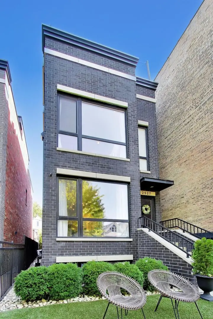 2527 W Medill Avenue, Chicago, IL 60647 - #3