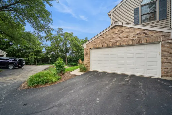 27W175 Emerson Court, Winfield, IL 60190