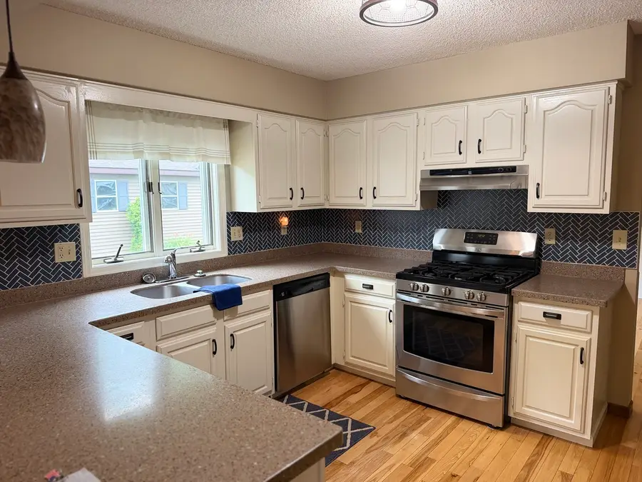 1216 N 14th Street, Rochelle, IL 61068 - #3